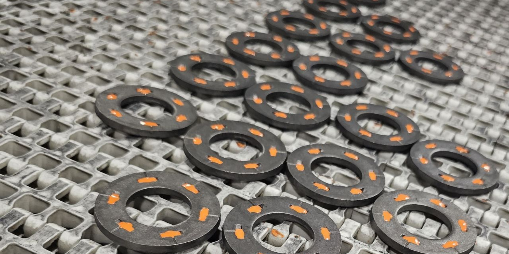 The Science of Bolt Tension You Can See: How Squirter® DTIs Are Made